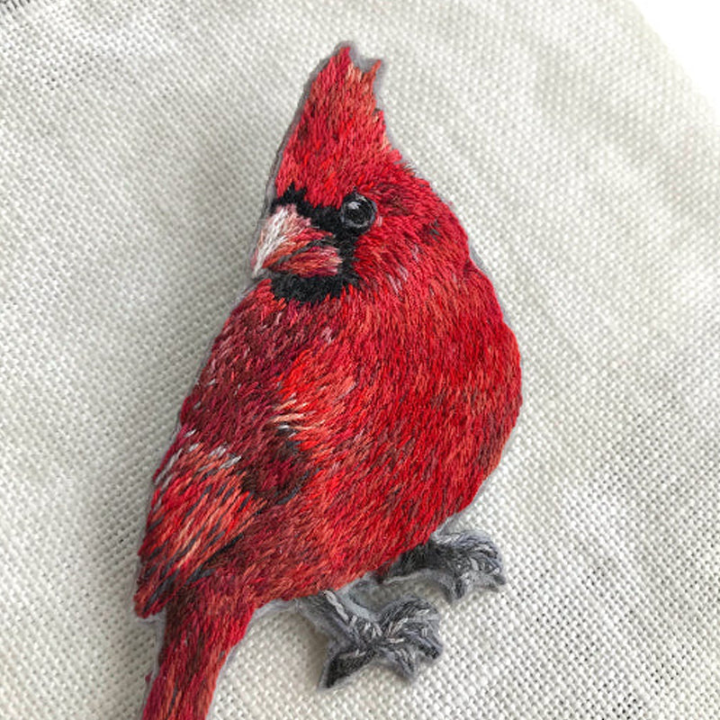 Broche en bois oiseau