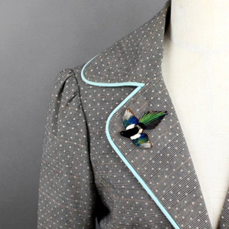 Broche en bois oiseau