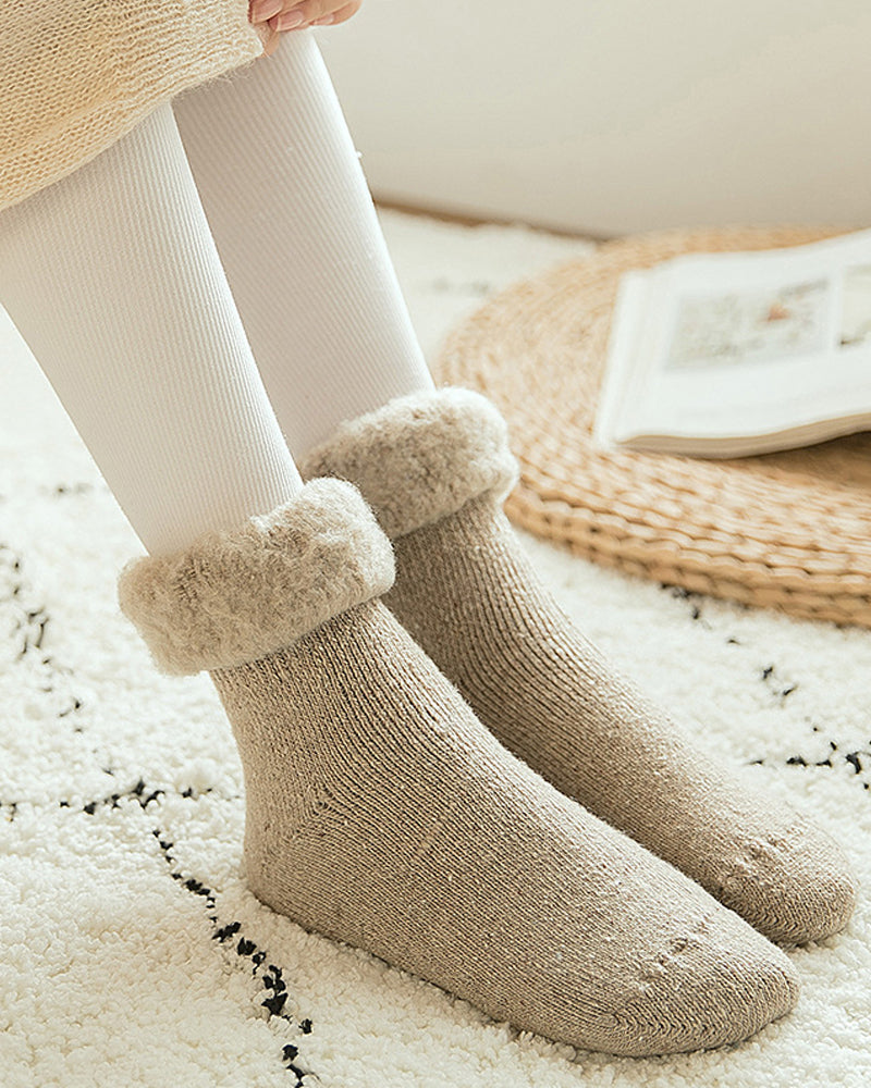 Chaussettes de couchage d'hiver chaudes et confortables pour femmes