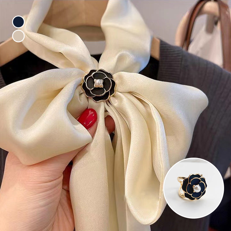 Boucle d’Écharpe Camélia